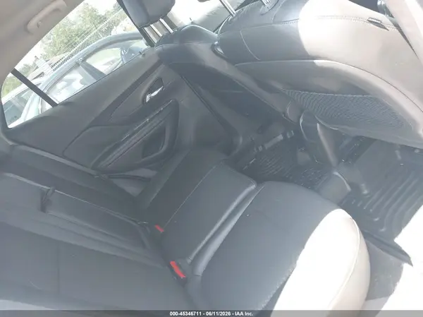 KL4CJASB7JB710138 2018 BUICK ENCORE - Image 8