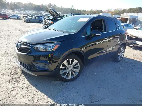 KL4CJASB7JB715680 2018 BUICK ENCORE - Image 2