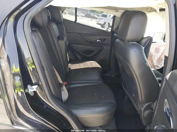 KL4CJASB7JB715761 2018 BUICK ENCORE - Image 8