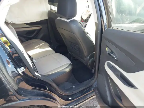 KL4CJASB7KB706527 2019 BUICK ENCORE - Image 8