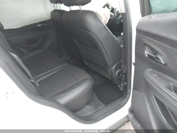KL4CJASB7KB707421 2019 BUICK ENCORE - Image 8