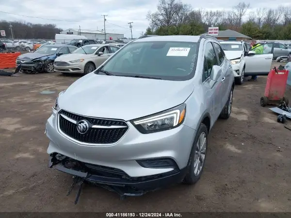 KL4CJASB7KB710013 2019 BUICK ENCORE - Image 2