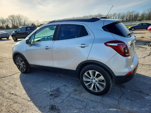 KL4CJASB7LB003009 2020 BUICK ENCORE - Image 2