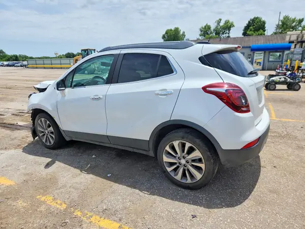 KL4CJASB7LB015256 2020 BUICK ENCORE - Image 2