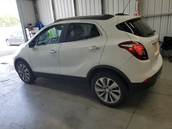 KL4CJASB7LB027052 2020 BUICK ENCORE - Image 2