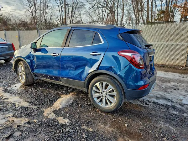 KL4CJASB7LB041310 2020 BUICK ENCORE - Image 2