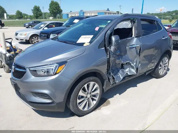 KL4CJASB7LB043638 2020 BUICK ENCORE - Image 2