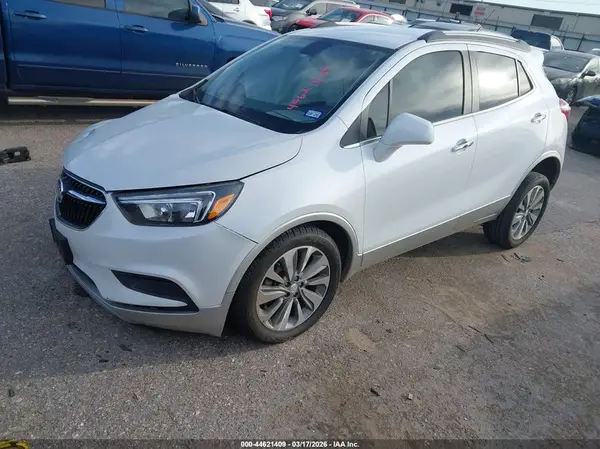 KL4CJASB7LB059631 2020 BUICK ENCORE - Image 2