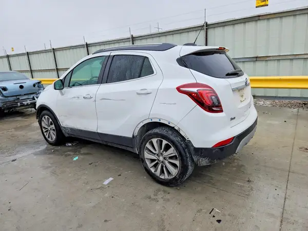 KL4CJASB7LB081693 2020 BUICK ENCORE - Image 2