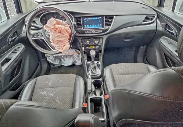 KL4CJASB7LB345981 2020 BUICK ENCORE - Image 8