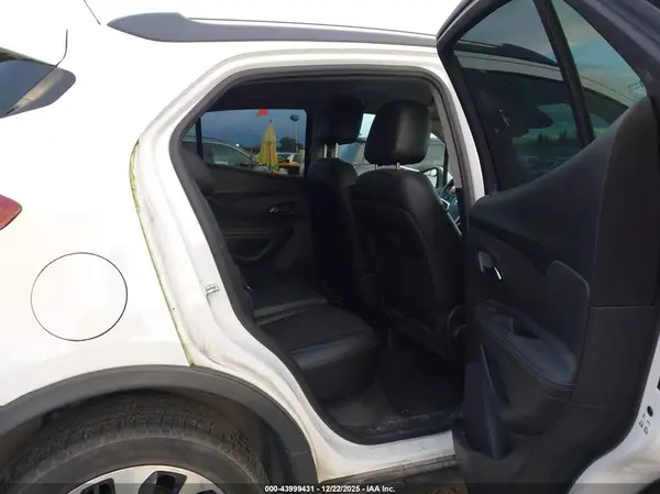 KL4CJASB7MB303361 2021 BUICK ENCORE - Image 8