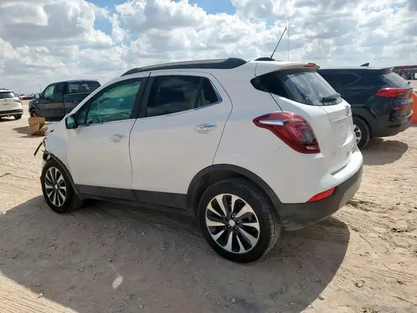 KL4CJASB7MB311878 2021 BUICK ENCORE - Image 2