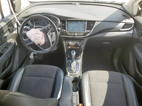 KL4CJASB7MB311878 2021 BUICK ENCORE - Image 8