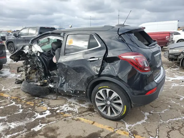 KL4CJASB7MB333282 2021 BUICK ENCORE - Image 2
