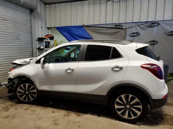KL4CJASB7MB355542 2021 BUICK ENCORE - Image 2