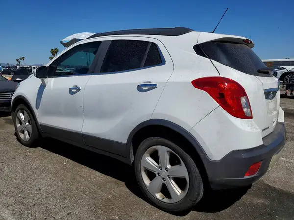 KL4CJASB8GB523225 2016 BUICK ENCORE - Image 2