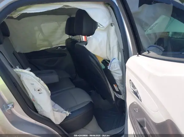 KL4CJASB8GB581108 2016 BUICK ENCORE - Image 8