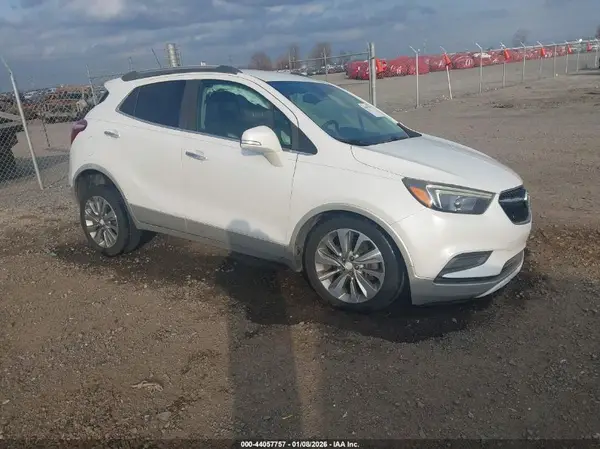 KL4CJASB8HB002961 2017 BUICK ENCORE - Image 1
