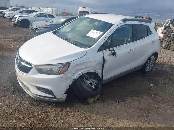 KL4CJASB8HB002961 2017 BUICK ENCORE - Image 2