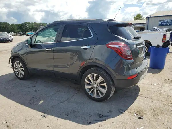 KL4CJASB8HB005553 2017 BUICK ENCORE - Image 2