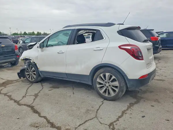 KL4CJASB8HB005715 2017 BUICK ENCORE - Image 2