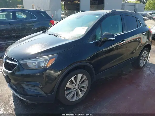 KL4CJASB8HB007268 2017 BUICK ENCORE - Image 2