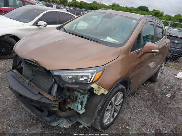 KL4CJASB8HB013636 2017 BUICK ENCORE - Image 2