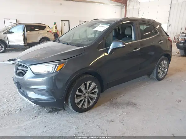 KL4CJASB8HB035488 2017 BUICK ENCORE - Image 2