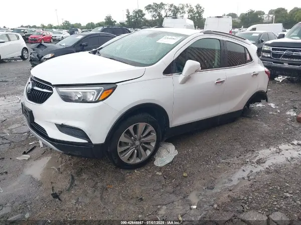 KL4CJASB8HB055210 2017 BUICK ENCORE - Image 2