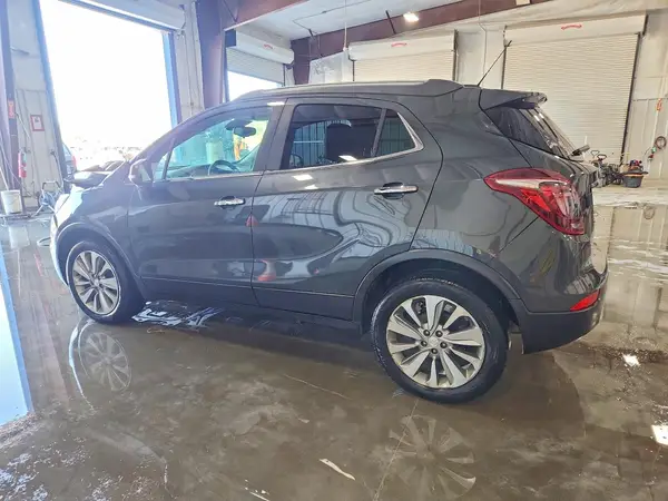 KL4CJASB8HB064330 2017 BUICK ENCORE - Image 2