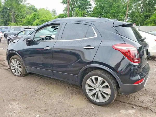 KL4CJASB8HB078986 2017 BUICK ENCORE - Image 2
