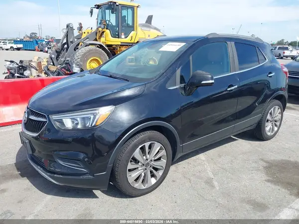 KL4CJASB8HB173015 2017 BUICK ENCORE - Image 2