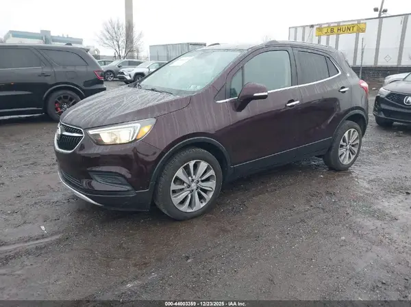 KL4CJASB8HB180661 2017 BUICK ENCORE - Image 2