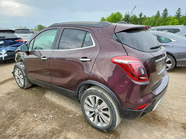 KL4CJASB8HB195371 2017 BUICK ENCORE - Image 2