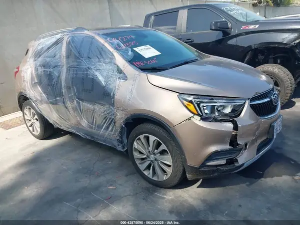 KL4CJASB8JB511681 2018 BUICK ENCORE - Image 1