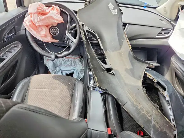 KL4CJASB8JB530635 2018 BUICK ENCORE - Image 8