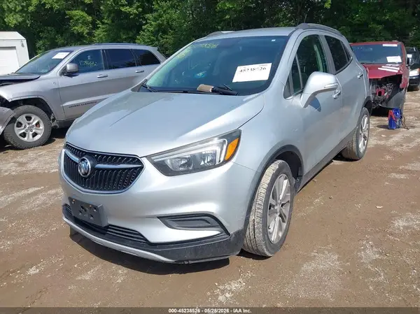 KL4CJASB8JB539514 2018 BUICK ENCORE - Image 2