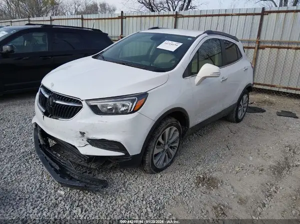 KL4CJASB8JB555910 2018 BUICK ENCORE - Image 2