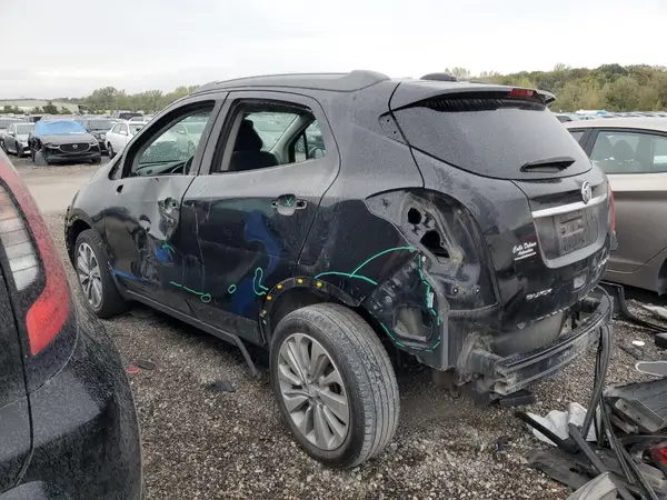 KL4CJASB8JB556717 2018 BUICK ENCORE - Image 2