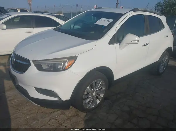 KL4CJASB8JB591130 2018 BUICK ENCORE - Image 2