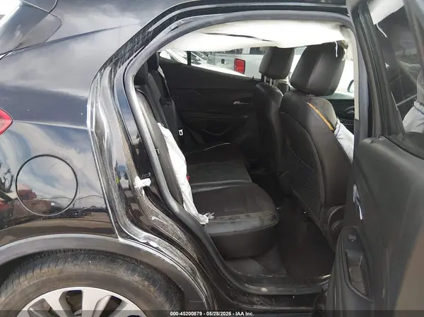 KL4CJASB8JB600182 2018 BUICK ENCORE - Image 8