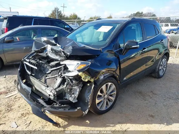 KL4CJASB8JB612803 2018 BUICK ENCORE - Image 2