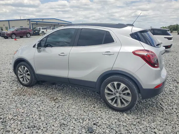 KL4CJASB8JB613935 2018 BUICK ENCORE - Image 2
