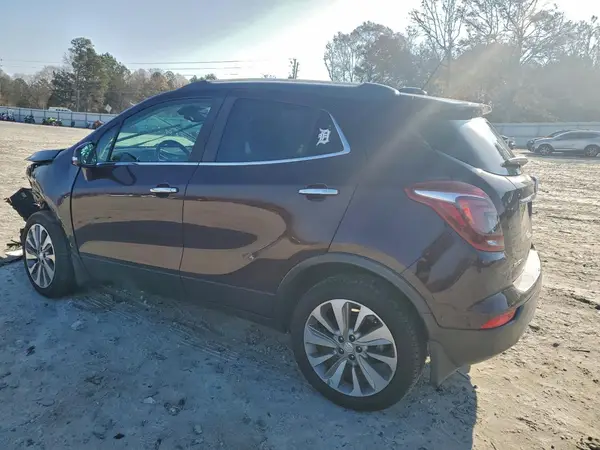 KL4CJASB8JB644831 2018 BUICK ENCORE - Image 2