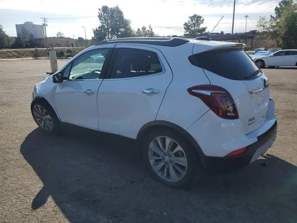 KL4CJASB8JB651763 2018 BUICK ENCORE - Image 2