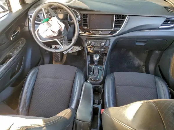 KL4CJASB8JB653402 2018 BUICK ENCORE - Image 8