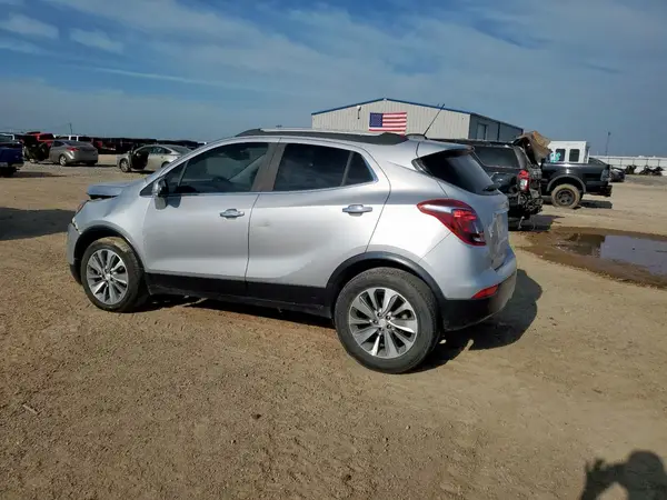 KL4CJASB8JB662021 2018 BUICK ENCORE - Image 2