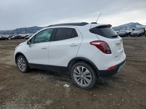 KL4CJASB8JB678249 2018 BUICK ENCORE - Image 2