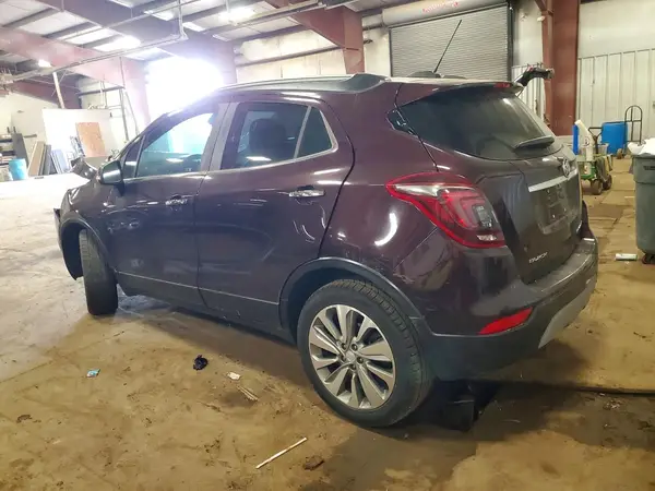 KL4CJASB8JB679529 2018 BUICK ENCORE - Image 2