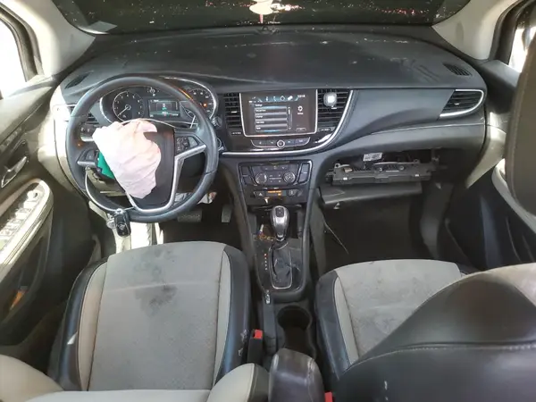 KL4CJASB8JB680437 2018 BUICK ENCORE - Image 8